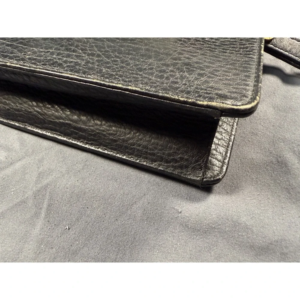 Burberrys Black Leather Clutch Bag‎ Wristlet Pouch Zippered Front Pocket Vintage